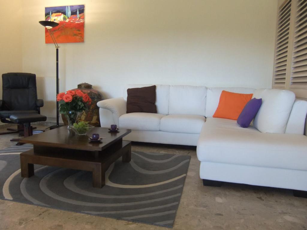 Locations De Vacances Les Flacheres Dieulefit Room photo