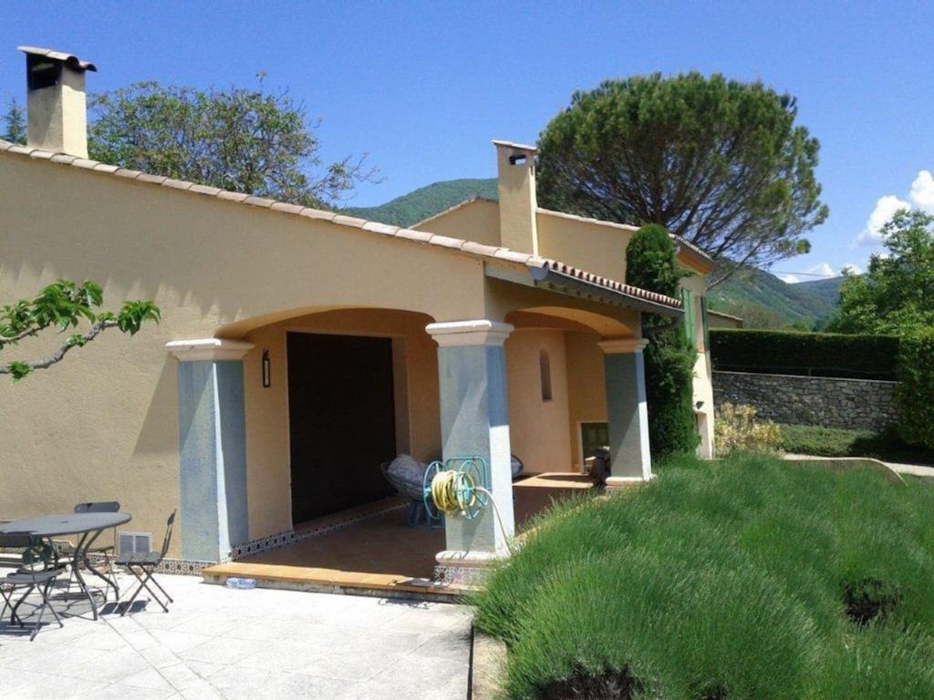 Locations De Vacances Les Flacheres Dieulefit Room photo